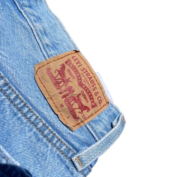 Levis 501 - Picture 4 of 8